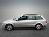 Audi A4 2.4 Avant *AHK*KLIMA* - Audi A4 aus 2000: Kombi