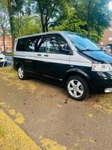 Volkswagen T5 Caravelle NEU TÜV viele neue Teile - gebrauchte VW T5 Caravelle aus dem Jahr 2008