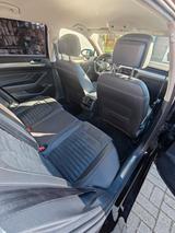 Volkswagen Passat 1.5 TSI OPF DSG Elegance Elegance - Volkswagen Passat mit Benzin-Antrieb: Alcantara