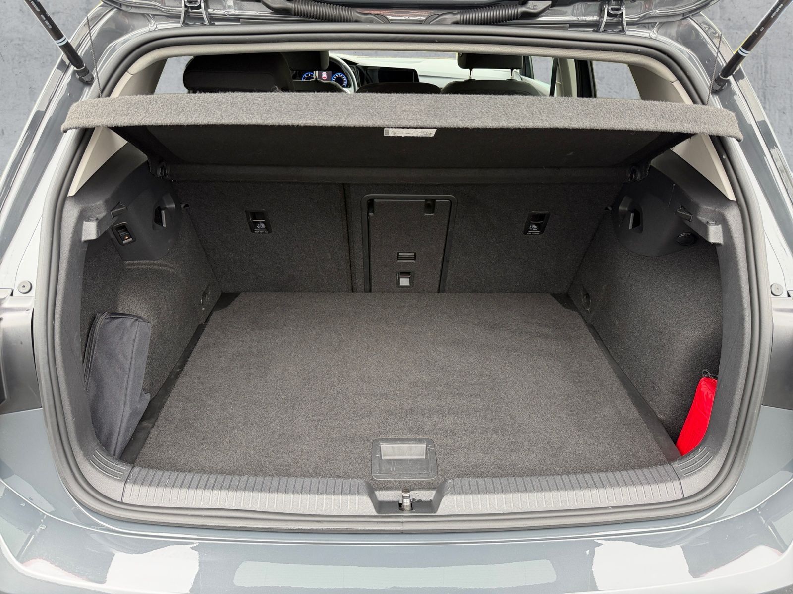 Volkswagen Golf - Bild 14