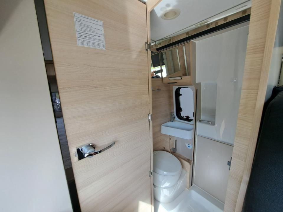 Autohaus Zimpel & Franke -  Challenger V217 Lithium+Arctic+Solar+Markise - Bild 8 Autohaus Zimpel & Franke -  Challenger V217 Lithium+Arctic+Solar+Markise - Bild 8