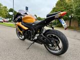 Suzuki GSX-R 750 K9 - SUZUKI GS 750