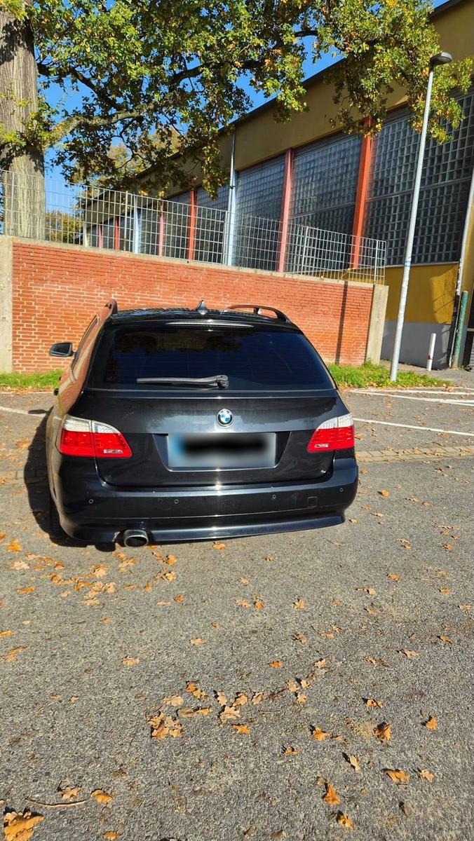BMW 520 2010 — photo 8