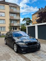 BMW E91 330d x LCI M-Paket 2.Hand Xenon CI... - BMW 330: Kombi, E91 330d