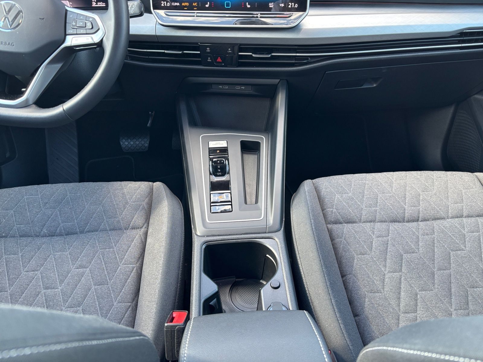 Volkswagen Golf - Bild 12