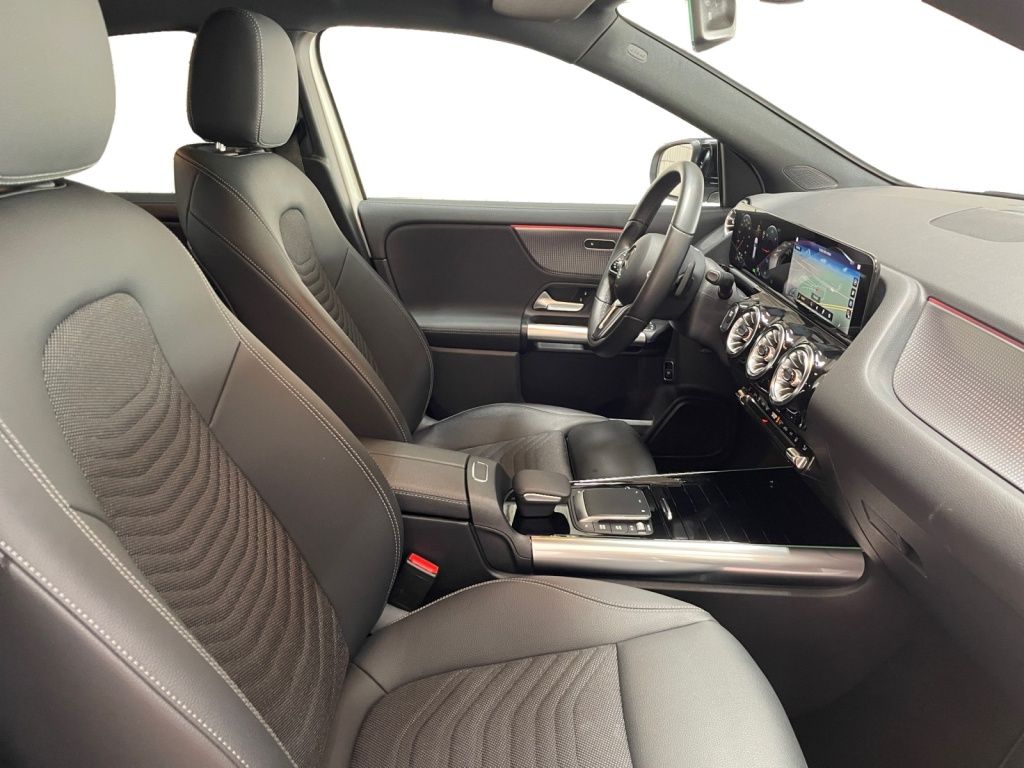 Mercedes-Benz EQA 300 4matic Progressive AMG MBUX Progressive foto 11