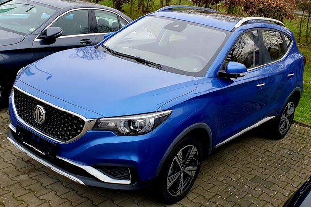 MG ZS 45kWh Luxury Tageszulassung Navi Leder Pano !