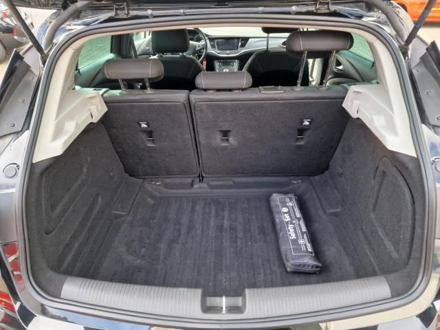 Astra K Lim. 5-trg. Edition  NAVI SHZ LHZ PP
