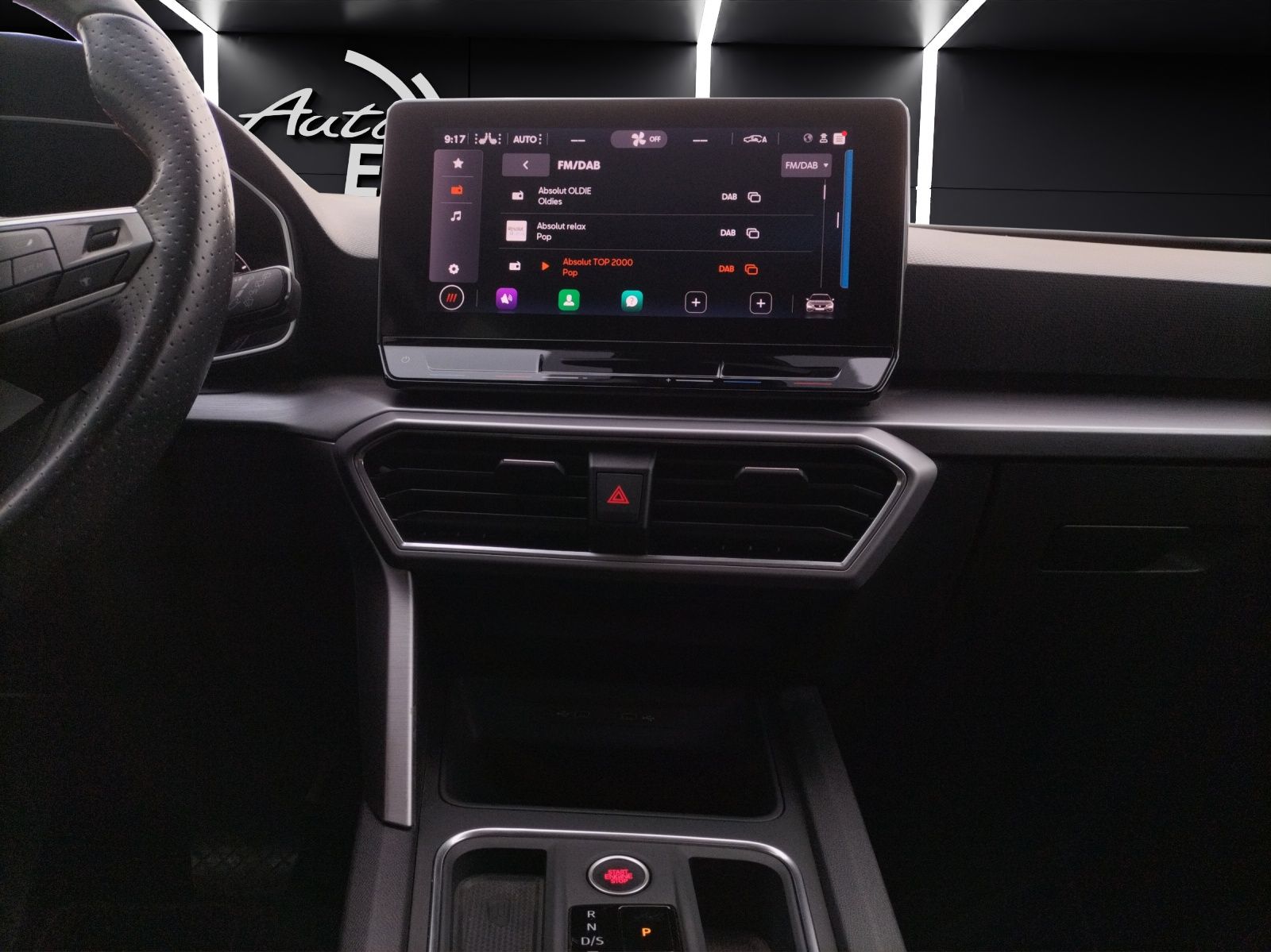 Fahrzeugabbildung SEAT Leon ST eTSI FR-Line DSG LED AHK Navi ACC Park-A