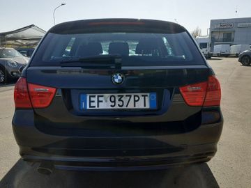 BMW 320 - 5