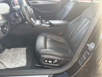 Fahrzeugabbildung BMW 540 d Lim xDrive M Sport LED Nav Prof Leder RFK