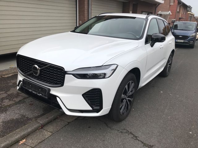 Volvo XC60 Plus Dark AWD