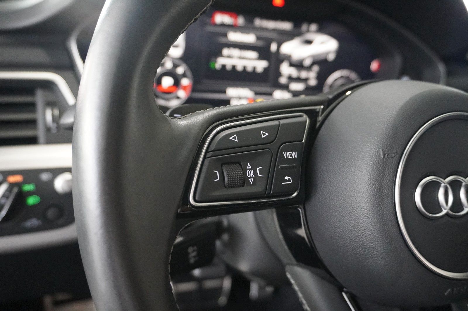 Fahrzeugabbildung Audi S5 Sportback 3.0 TDI QUATTRO LED/NAVI/KAMERA/HUD