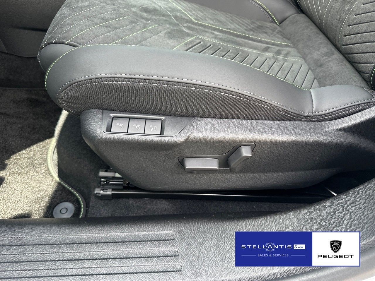 Peugeot 2008 - Bild 13