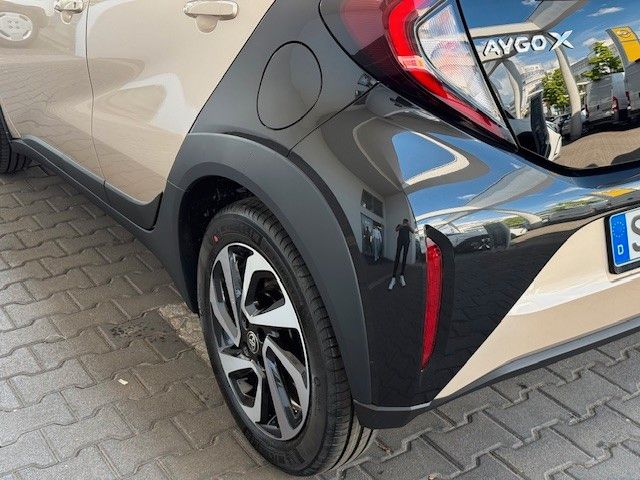 Fahrzeugabbildung Toyota Aygo X Business Edition 72PS Kamera/SHZ!