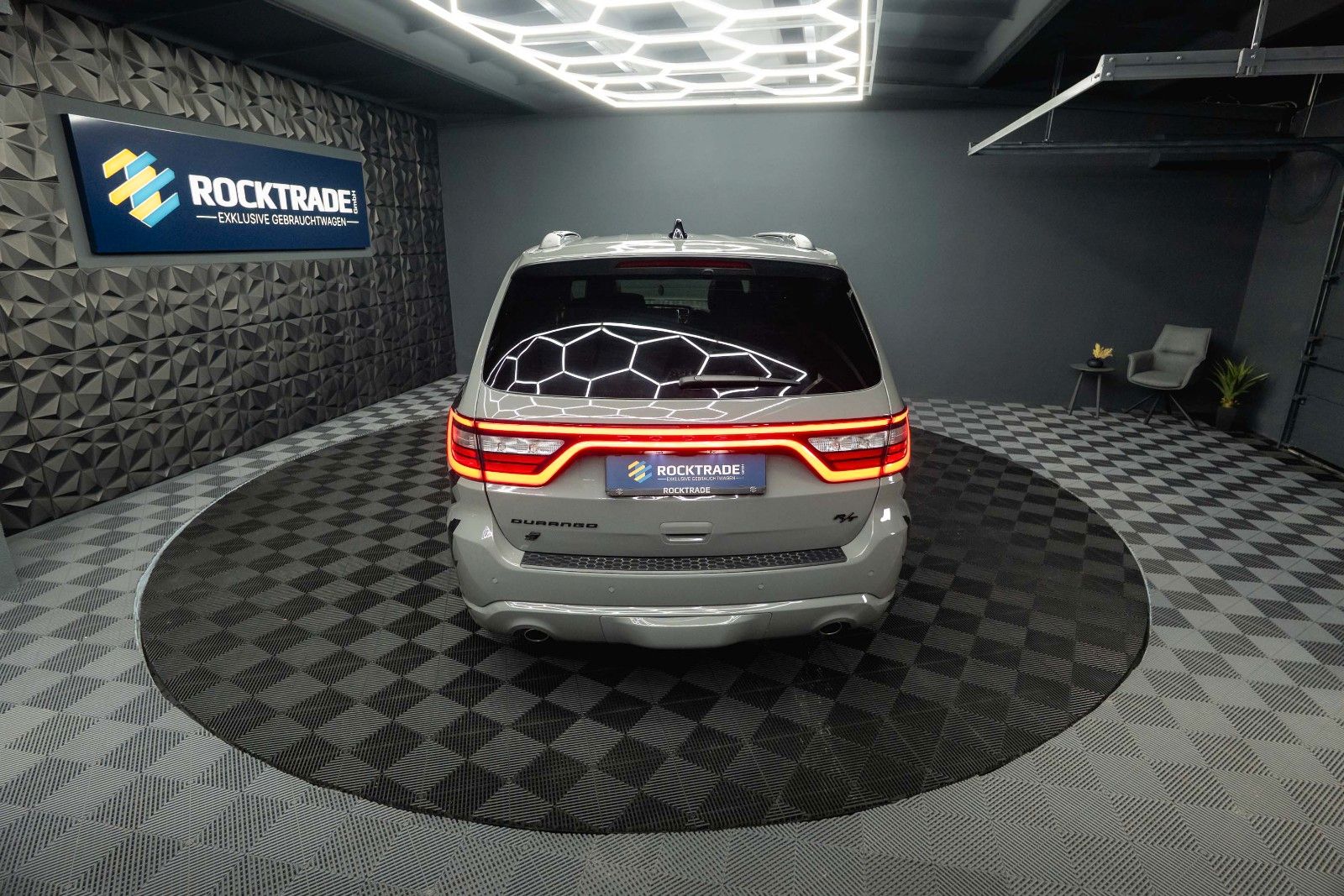 Fahrzeugabbildung Dodge Durango 5.7 V8 R/T SRT STYLE 4x4 Night-Paket ACC