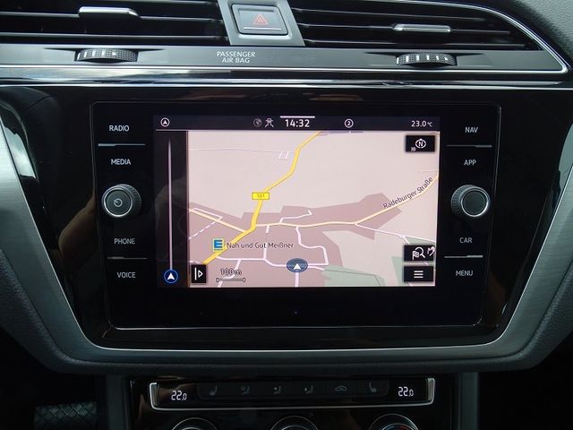 Touran 1.5 TSI DSG Comfortline - Navi / 7xSitze