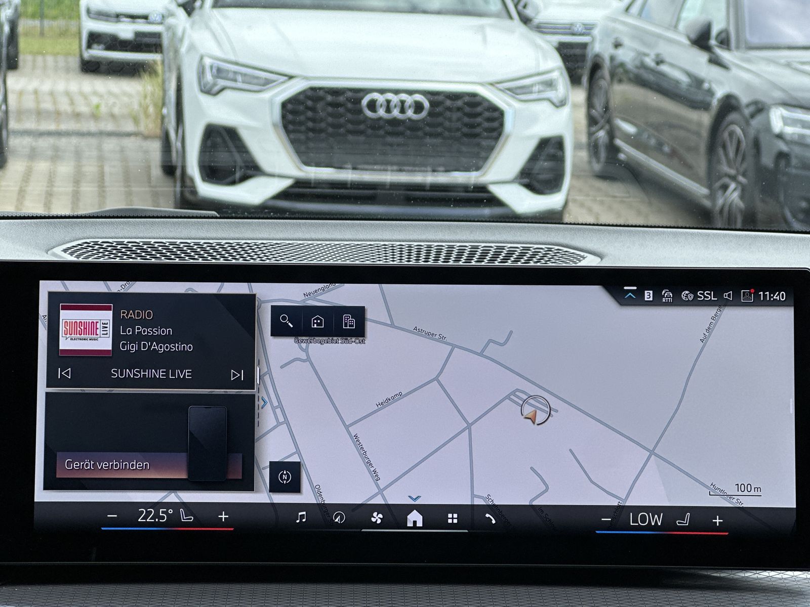Fahrzeugabbildung BMW 320d Touring M-Sport NAV+LED+ACC+KAMERA+HUD+360°