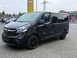Opel Vivaro B Kombi Combi L1H1  2,9t - Opel Vivaro: 8 Sitzer