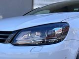 Volkswagen Touran Cup *PANORAMA*XENON*7-SITZE*PDC*SHZ* - VW Touran Gebrauchtwagen in Wiesbaden