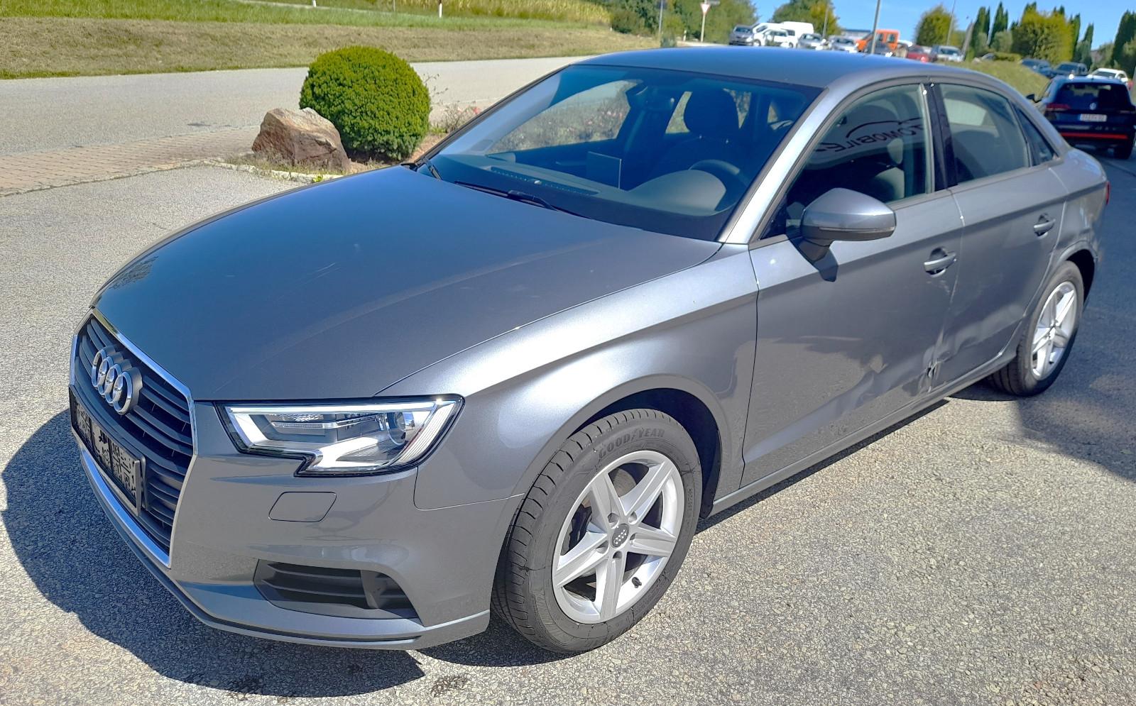 Audi A3 Limousine 1,0 TFSI XENON/ALU/SHZG/PDC