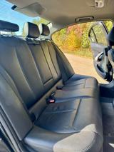 BMW 320d EfficientDynamics Edition  - BMW 320: 320d Efficientdynamics Edition