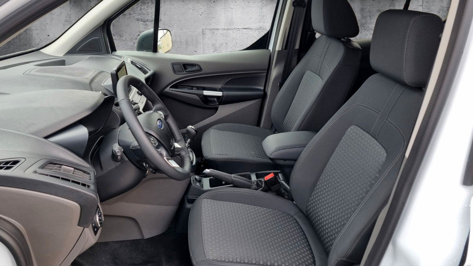 Fahrzeugabbildung Ford Transit Connect Kombi lang Trend