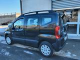 Peugeot Bipper Tepee 1.4 HDi 75 FAP Stop&Start O - schwarze Peugeot Bipper Tepee