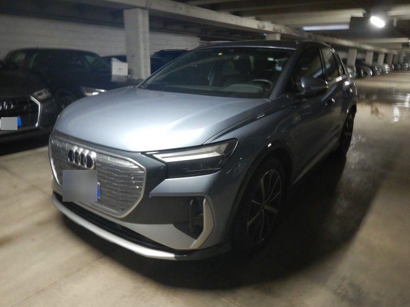 Audi Q4