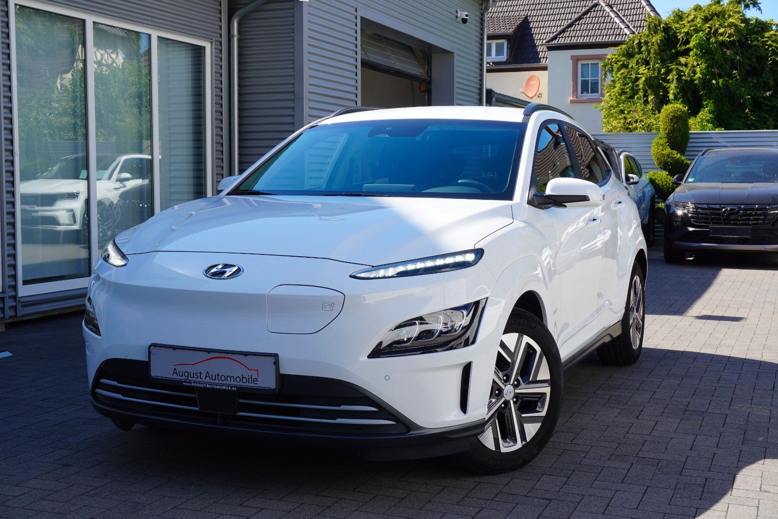 Hyundai KONA 2WD 3Phasen Wpump Navi Totwinke ACC Kamera