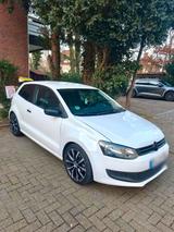 Volkswagen VW POLO 6R (60Ps ) Sparsamer Auto - Volkswagen Polo mit Benzin-Antrieb: Kleinwagen, 60 Ps