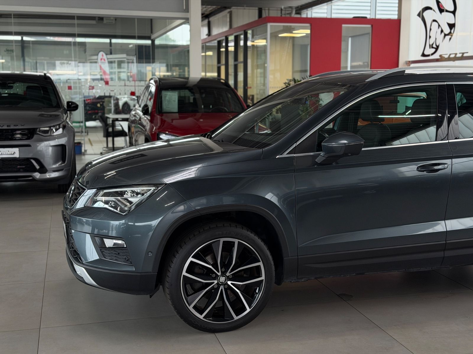 Fahrzeugabbildung SEAT Ateca 2.0 TDI Xcellence 4Drive 360°-Kamera ACC