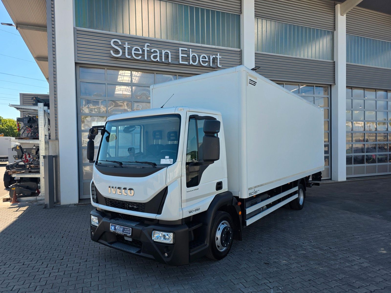 Fahrzeugabbildung Iveco Eurocargo 120E25 LBW 1.500kg Klima Standheizung