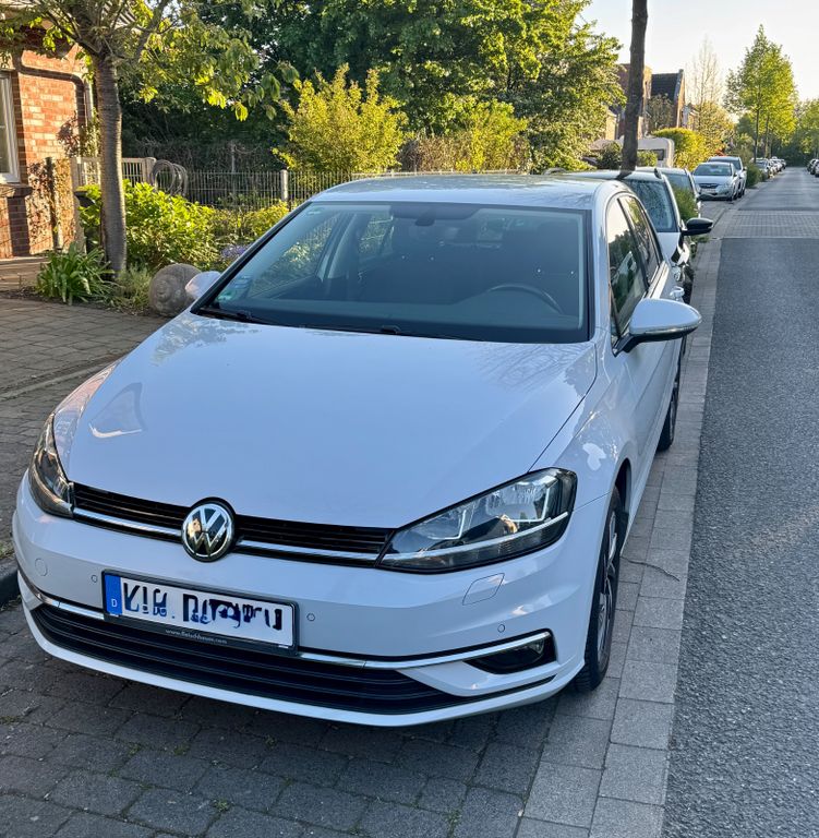 Image of Volkswagen Golf