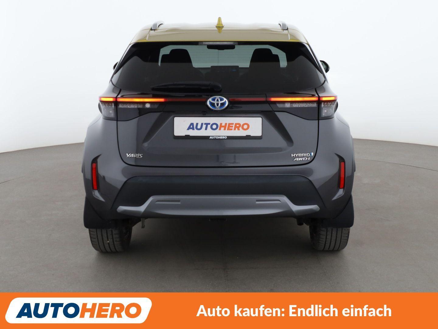 Toyota Yaris Cross 1.5 Hybrid AWD-i Premiere Edition, миниатюра 4