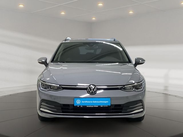Golf Variant Style 1,5 l eTSI 96 kW DSG  Standhe