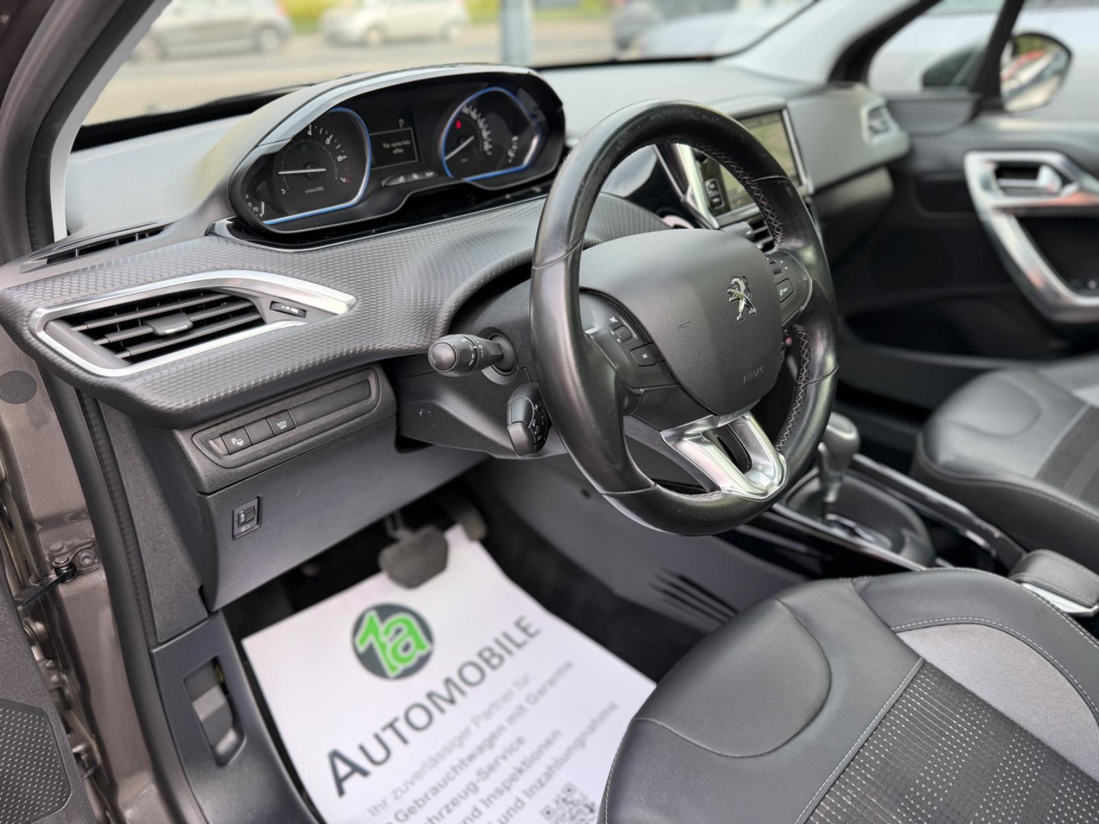 Peugeot 2008 Allure*NAVI*KAM*PDC*TEMPO*PANO*AUTOMATIK