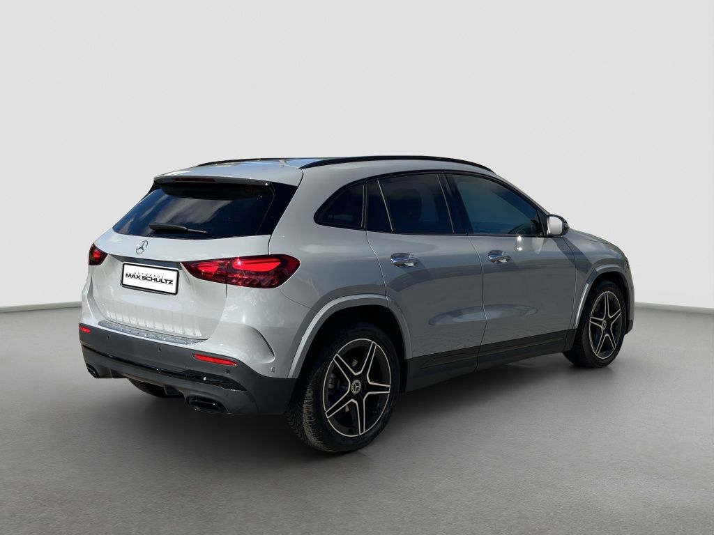 Fahrzeugabbildung Mercedes-Benz GLA 200 AMG Line*Night Paket*el. Heckklappe*LED