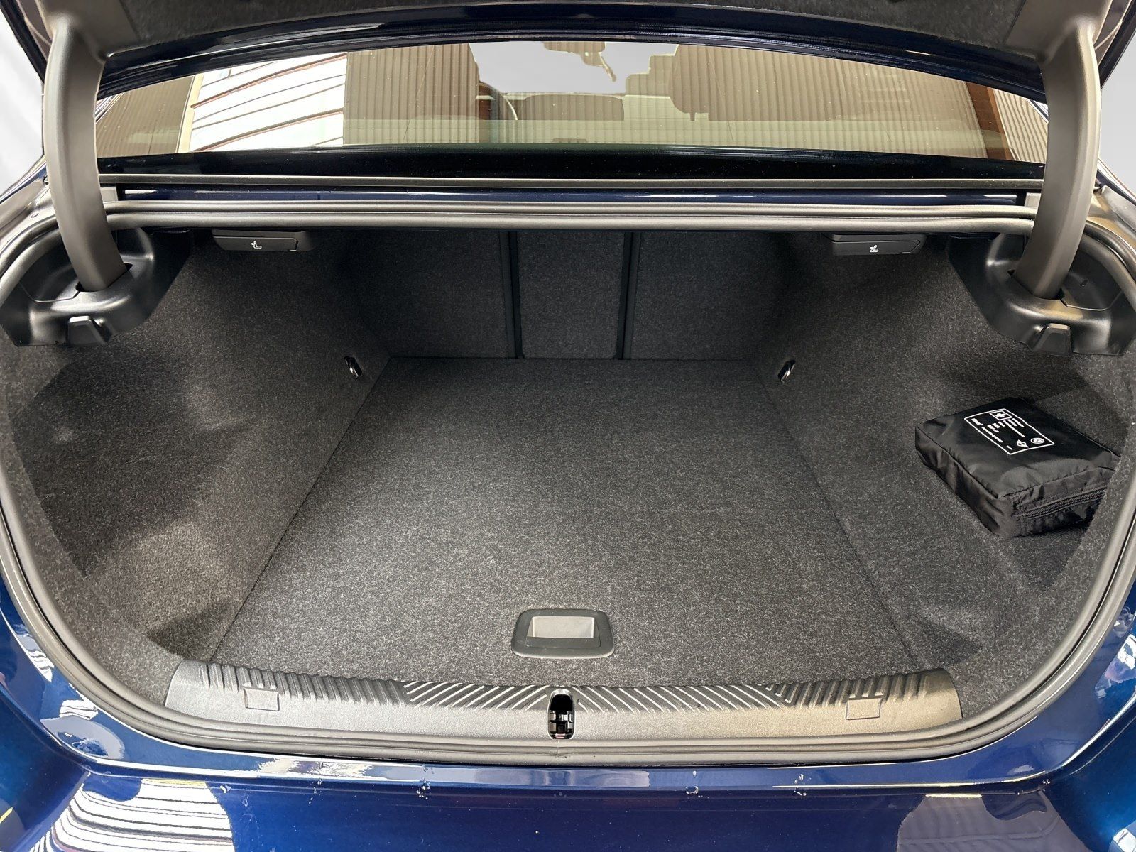 BMW i5 - Bild 16