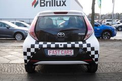 Fahrzeugabbildung Toyota Aygo AYGO x-play touch Kamera Klima Tempomat