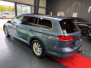Volkswagen Passat Variant - 8