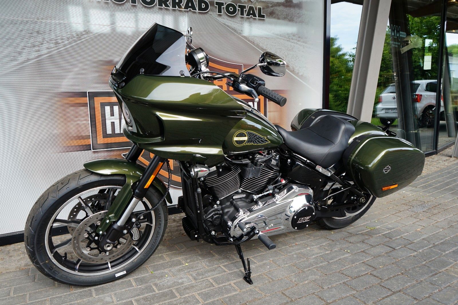 Fahrzeugabbildung Harley-Davidson Low Rider ST 117 HO - CHROME - MY26 - Clubstyle