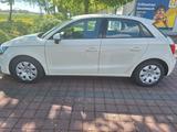 Audi A1 1.4 TFSI S tronic Attraction Sportback At... - Audi A1: Standheizung