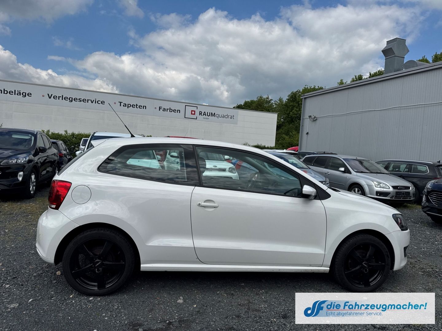 Fahrzeugabbildung Volkswagen Polo V Trendline Klimaautom Berganfahrass.*EXPOR