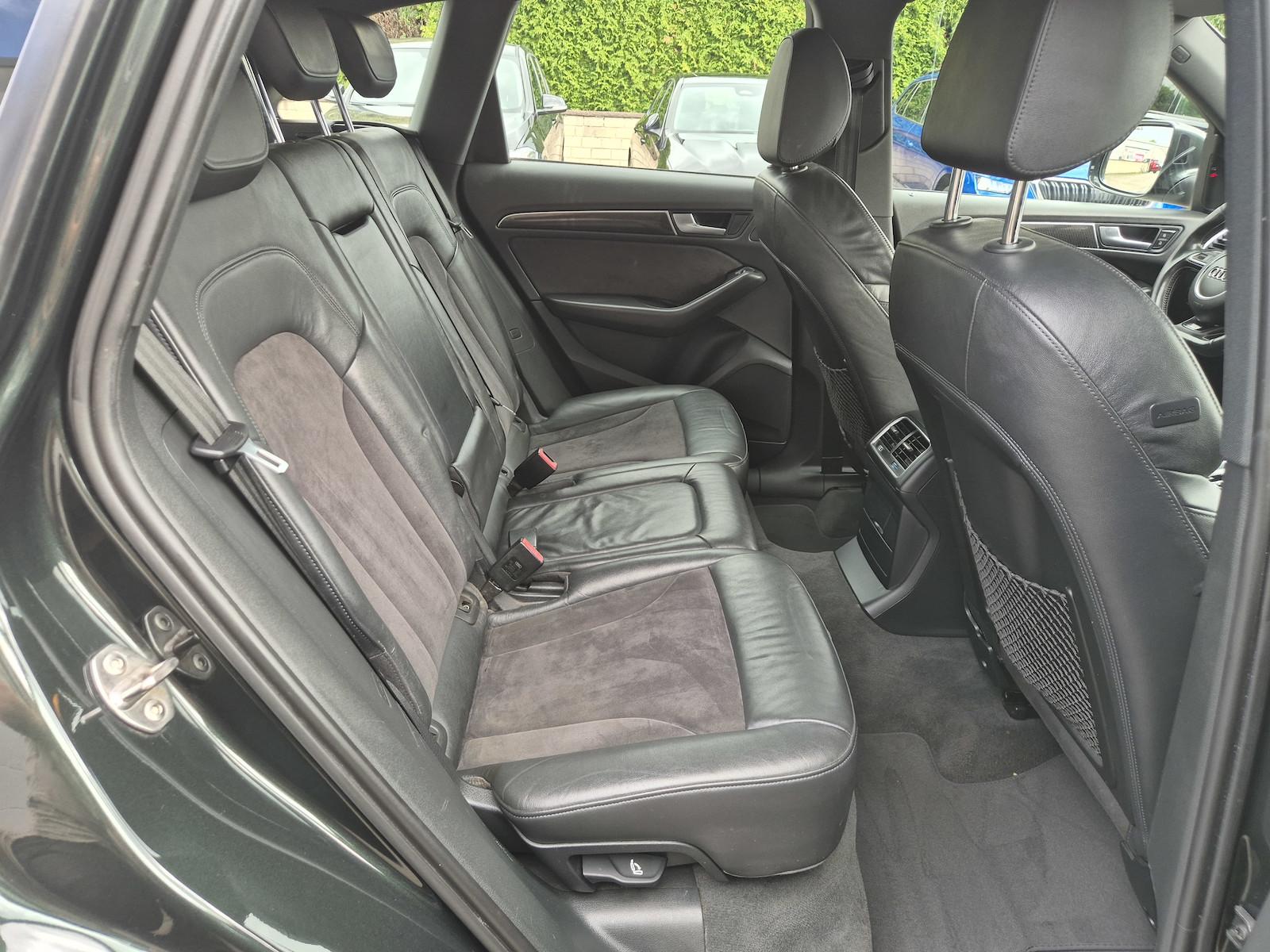 Audi SQ5 3.0 V6 BiTDI 313 ch Audi Exclusive Vert Individual Toit Pano ACC