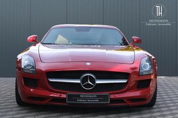 صورة 7 لـ 2011 Mercedes-BENZ SLS AMG