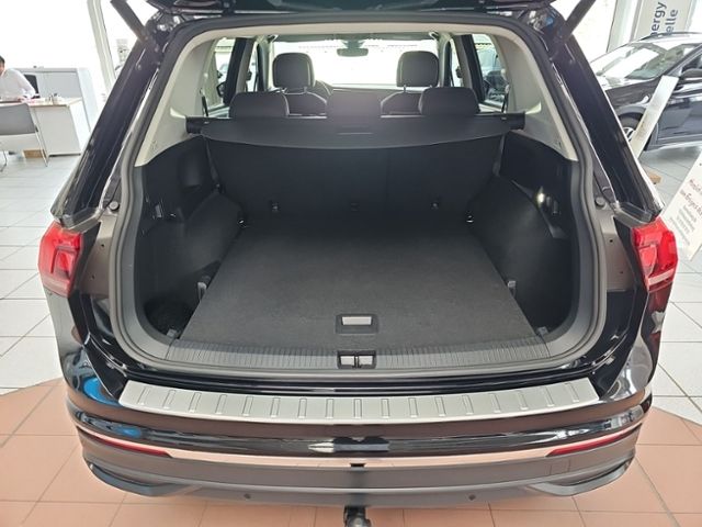 Fahrzeugabbildung Volkswagen Tiguan Allspace 2.0 TDI 4M DSG Life LED-MATRIX H