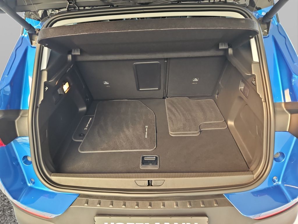 Fahrzeugabbildung Opel Grandland X Plug-in-Hybrid 1.6 DI 224 PS Ultimat