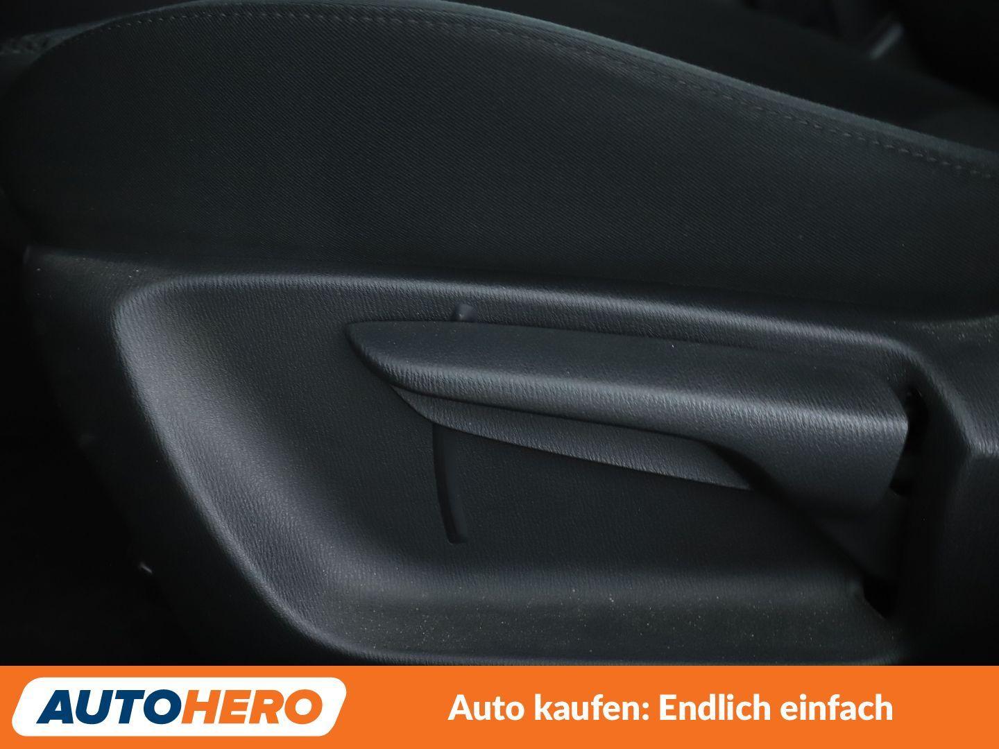 Mazda 3 2.0 Sports-Line Aut.*NAVI*HEAD-UP*LED*TEMPO*