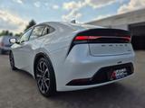 Toyota Prius Plug-in Hybrid Executive Navi LED ACC El.  - weiße Toyota Prius